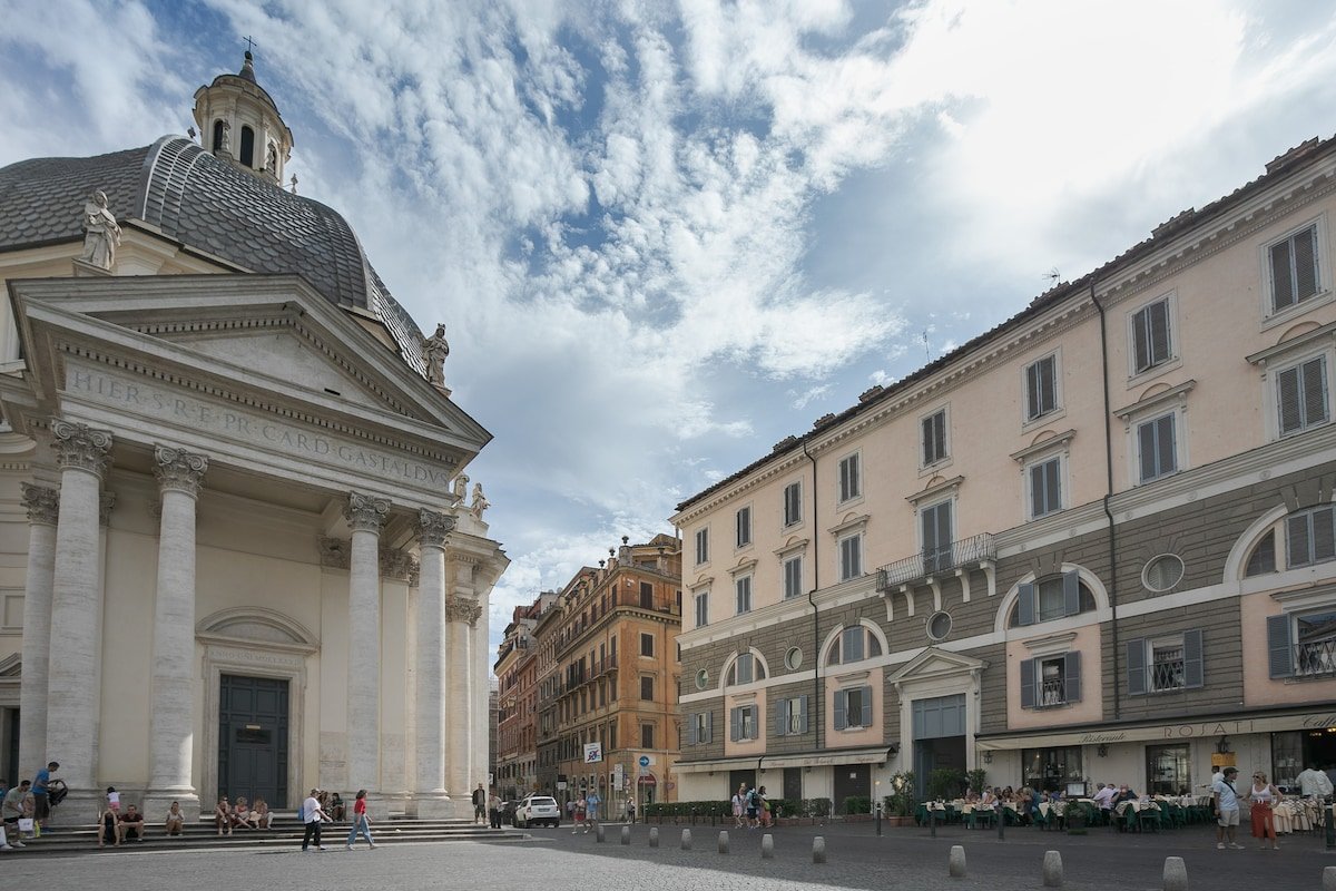 piazza del popolo exclusive apartment gallery image 3