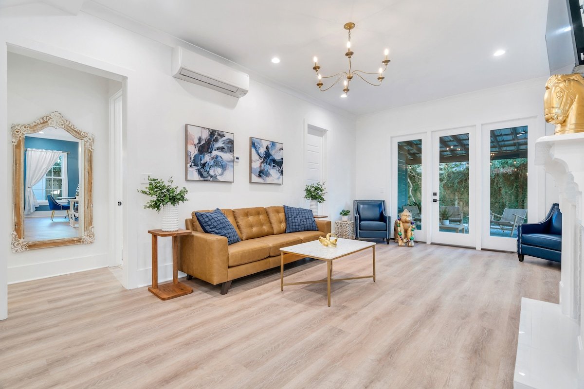 Renovated Creole Cottage in the Marigny Triangle gallery image 4