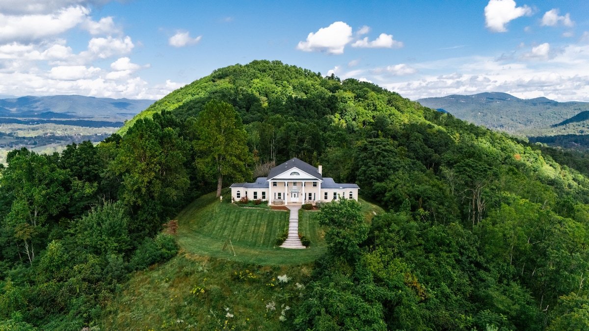 Mansion on Private Mountain | Minutes to Asheville gallery image 2