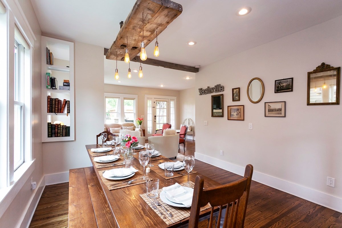 East Nashville – Historic Charm w/Modern Comfort gallery image 3