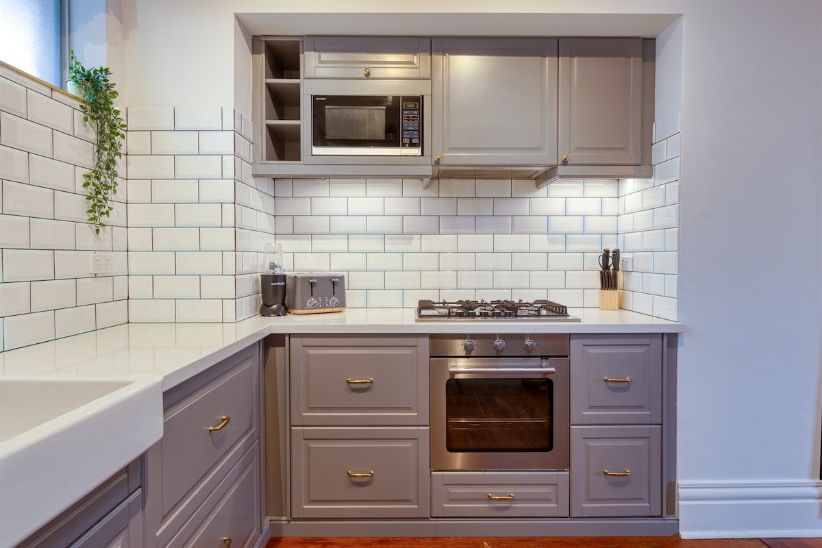 Character-Filled Home Near Scarborough Beach! gallery image 5