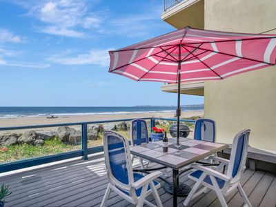 Charming Beach Front Home on the Island