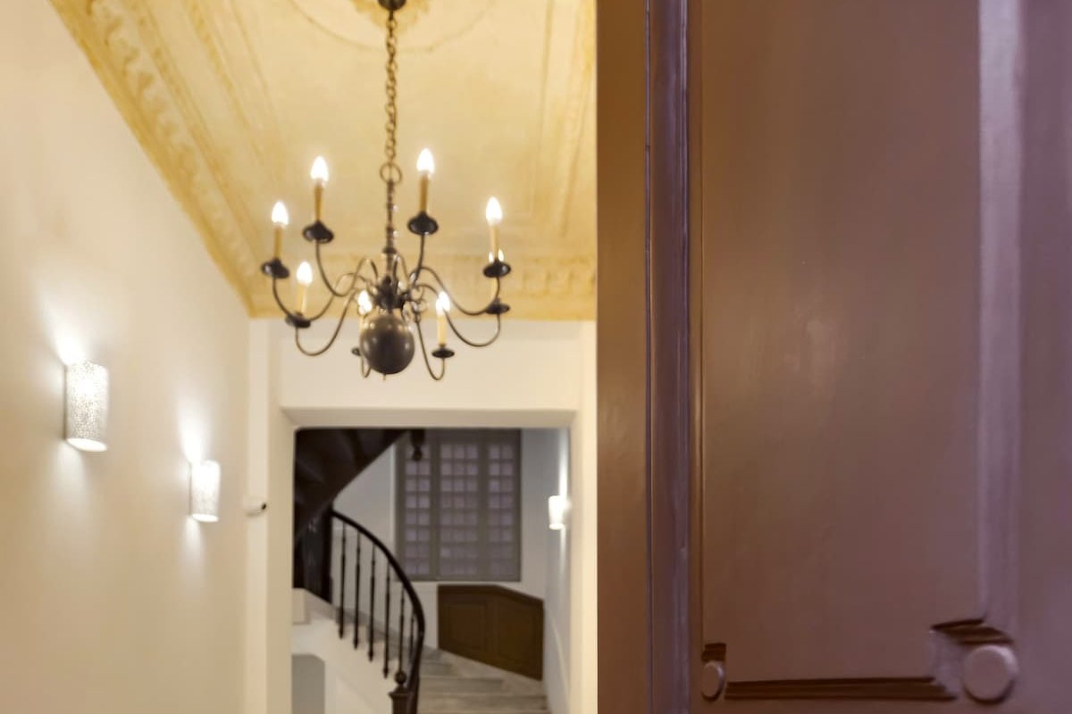 Derigny The Mansion #A gallery image 5