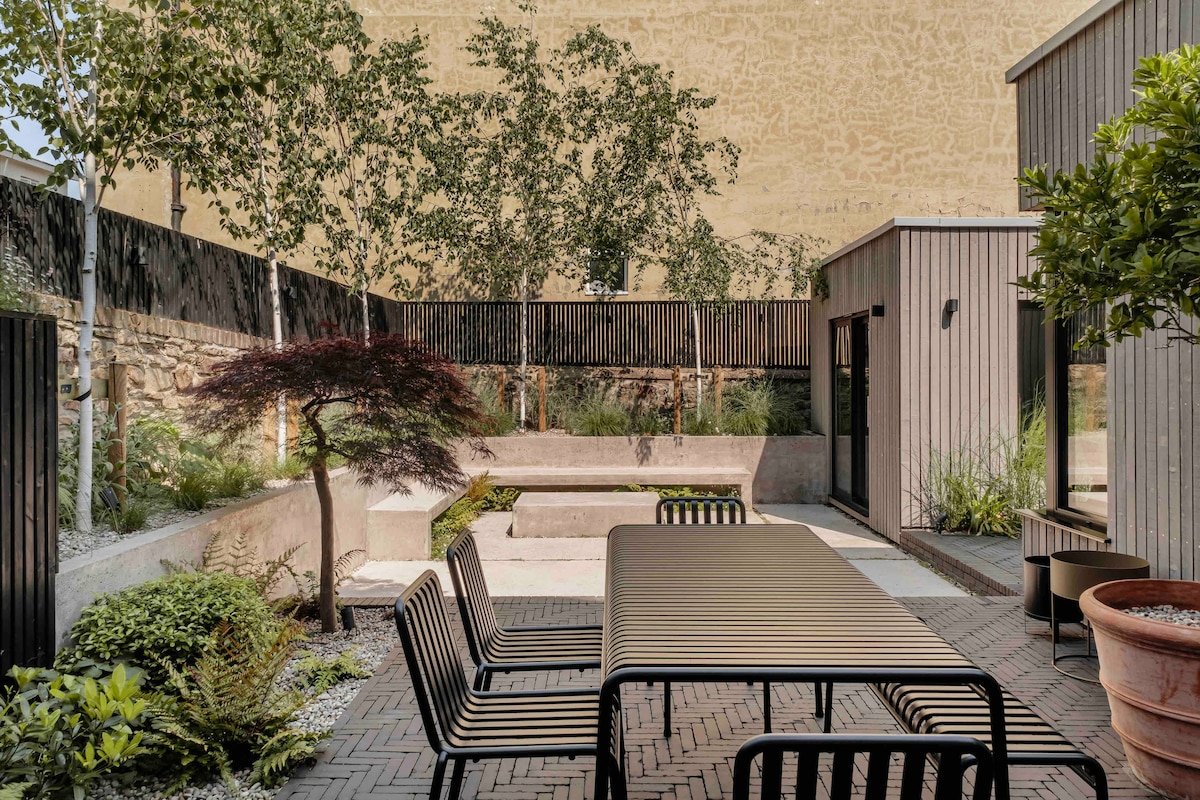 Clifton Village Garden Apartment gallery image 4