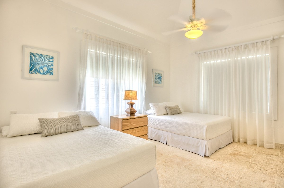 Hacienda A21 – Imposing Golf view Villa gallery image 4