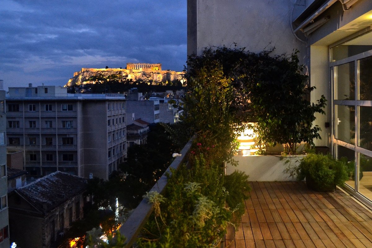 Hidesign Athens Art Loft with Acropolis view gallery image 4
