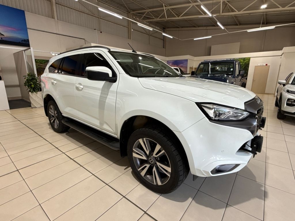 ISUZU MU-X 1.9D LS  for Sale in South Africa