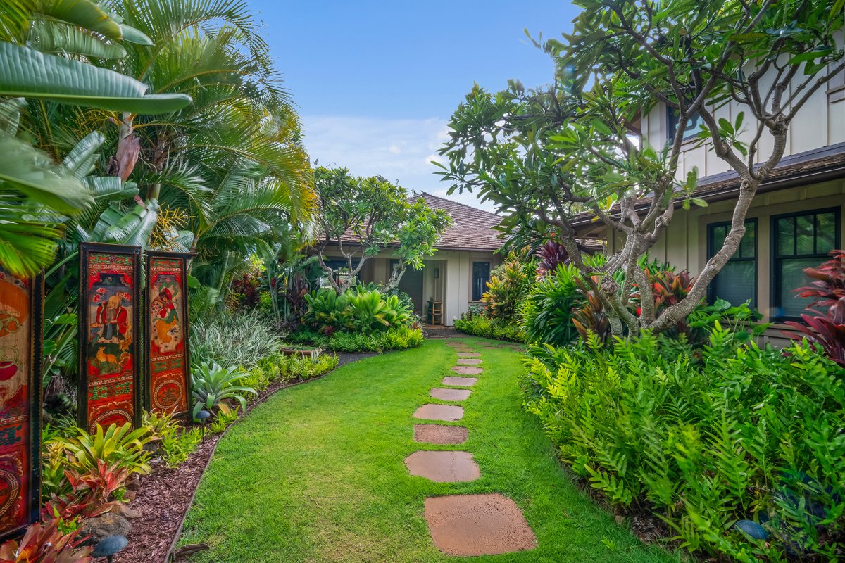 Luxury Ocean View 4 Bedroom Home