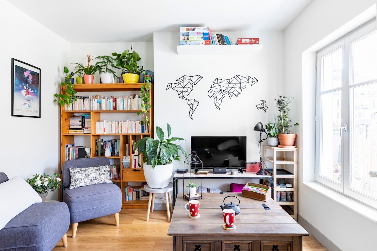 Un balcon en centre-ville gallery image 4