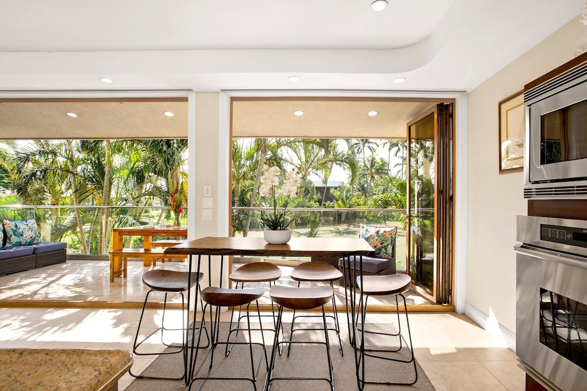 Aloha Villas # 4, Luxury Oceanfront Townhouse, Ste gallery image 5