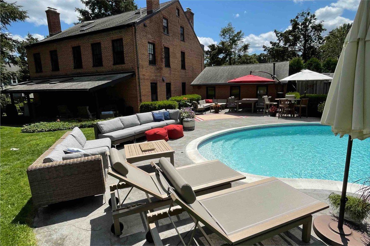 The Historic Jesse Buel Farmhouse