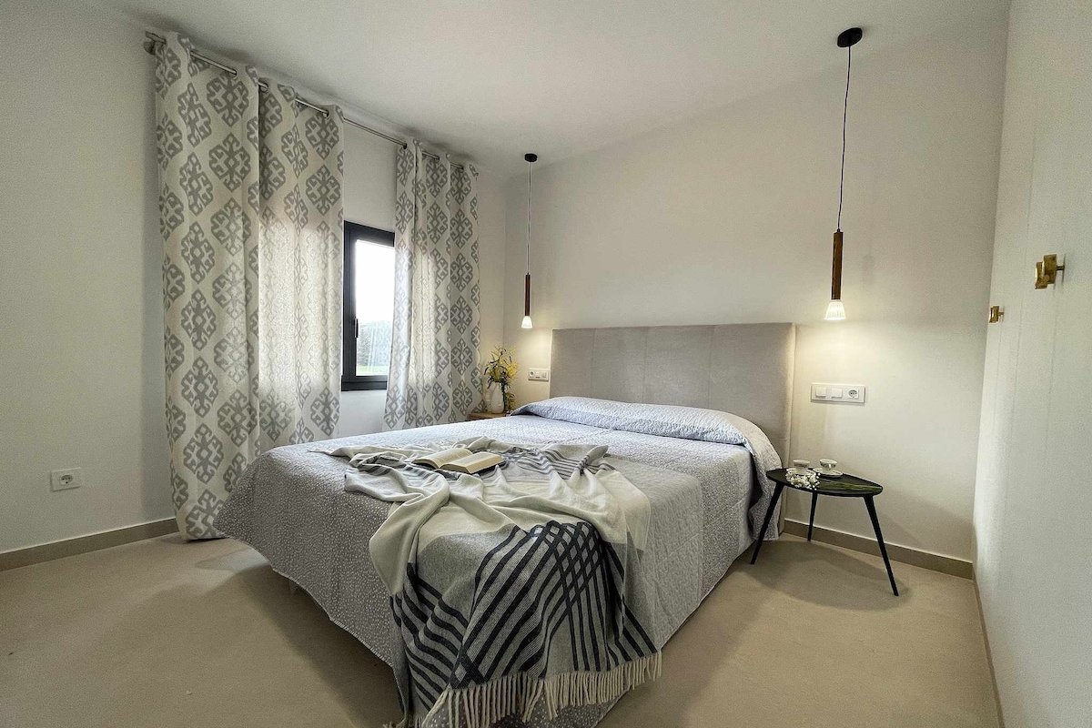 Can Candiu. Establecimiento de 2 casas enteras gallery image 4