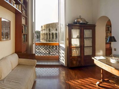 Colosseum Luxury Apartment