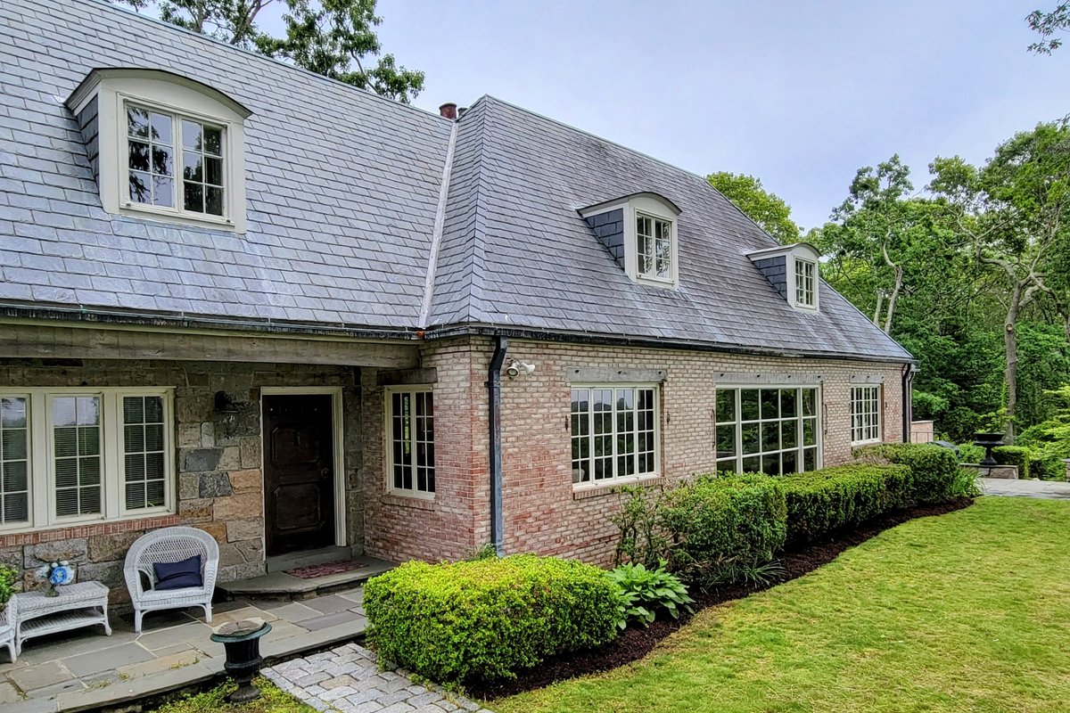 8 bedroom seacoast manor with amazing views!