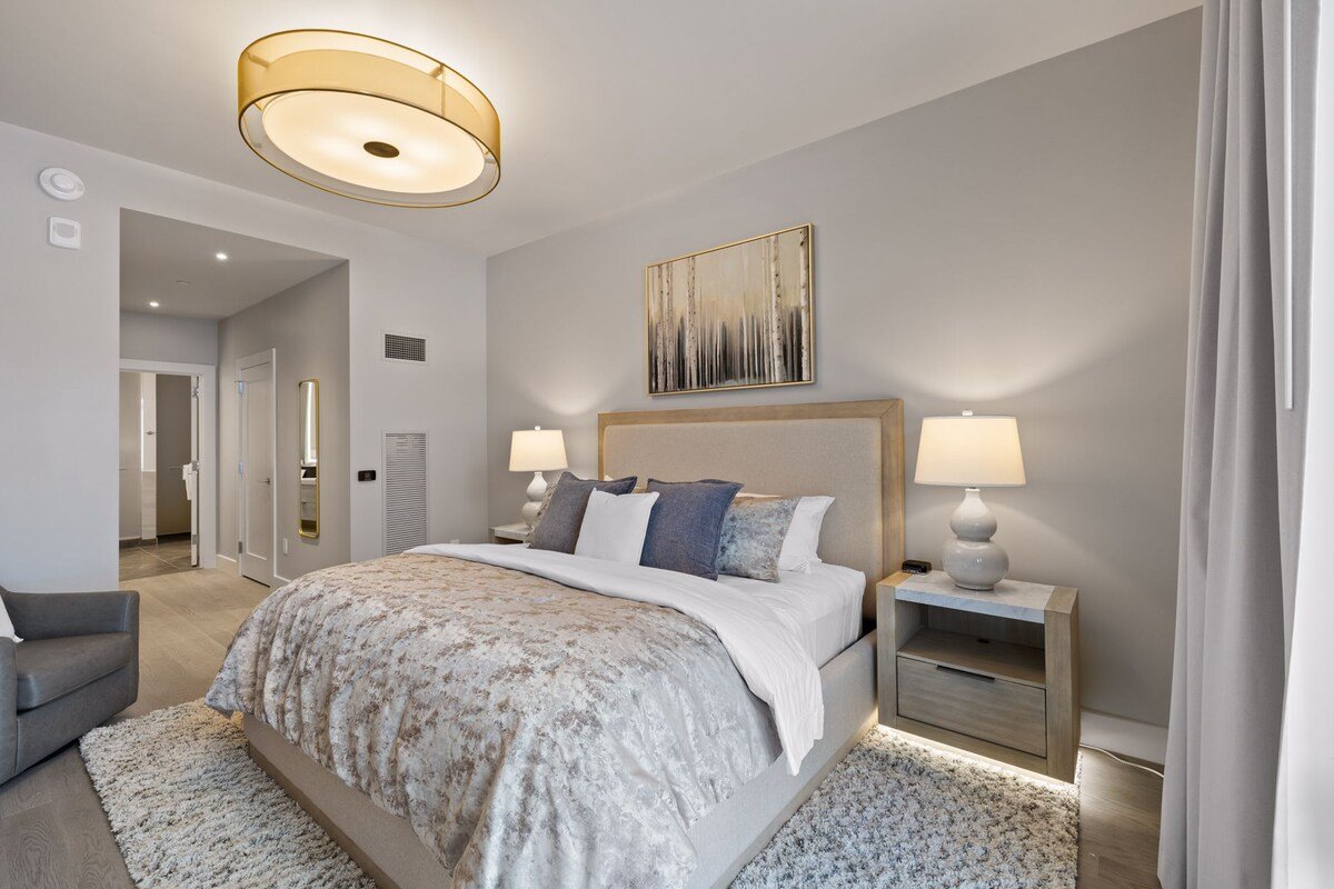 Magnificent Deer Valley Condo: 20 New Runs Open! gallery image 4