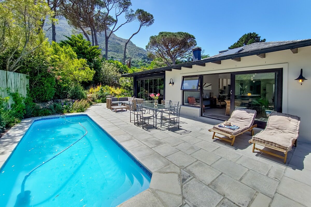 Hout Bay | Private Exclusive Estate with Pool gallery image 5