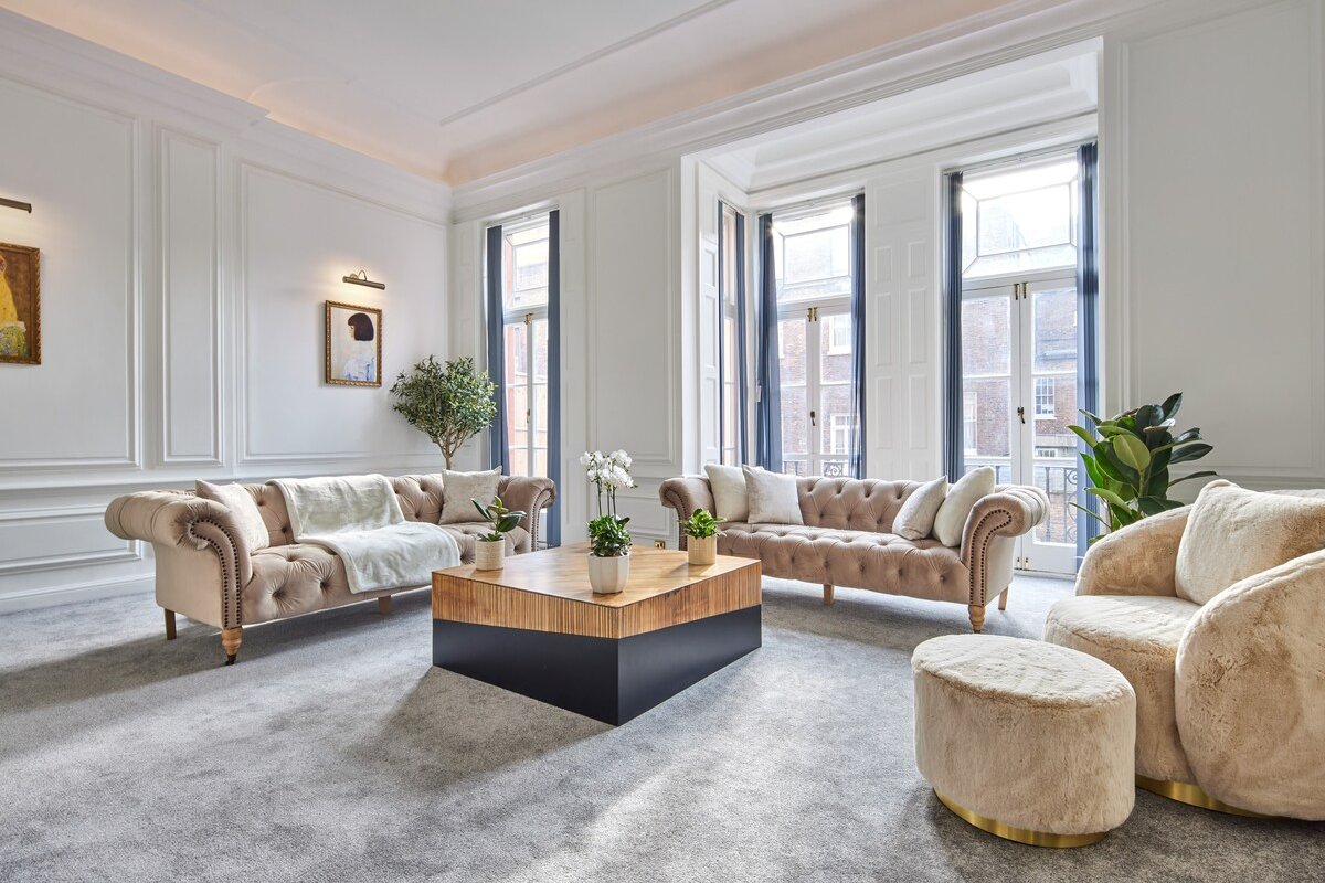 Grand Mayfair Duplex | Classically British gallery image 4