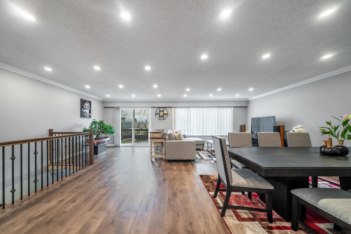 Little Charming in East gallery image 3