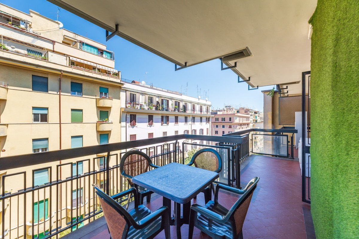 3 Camere, 3 Bagni, Soggiorno, Balcone a San Pietro gallery image 4