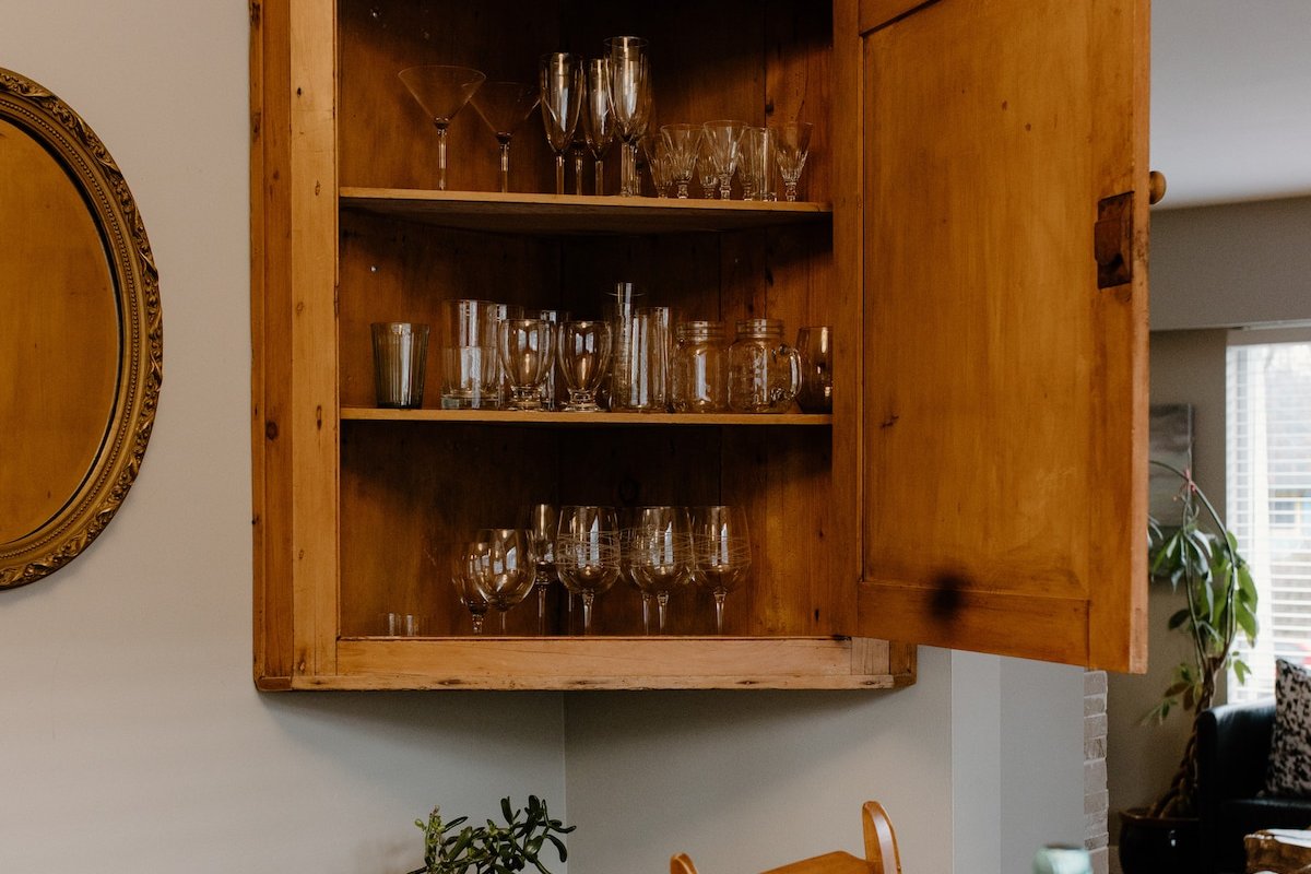 Kits Beach Escape – Cosy Home w/ Free Parking gallery image 3