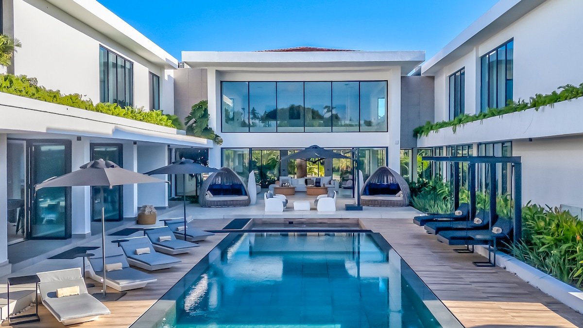 Yarari Royale – Modern & Minimalistic Masterpiece