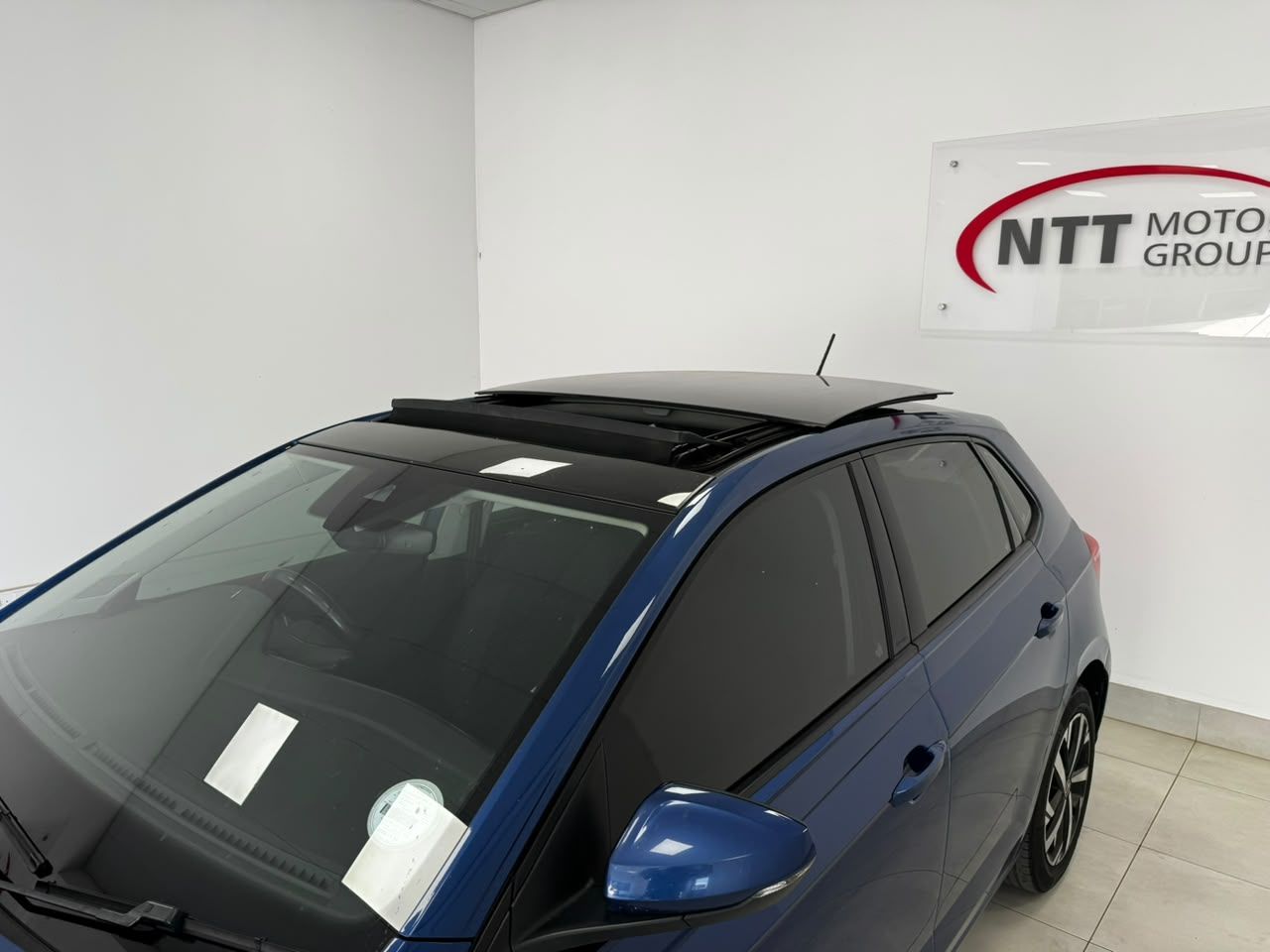Used car gallery