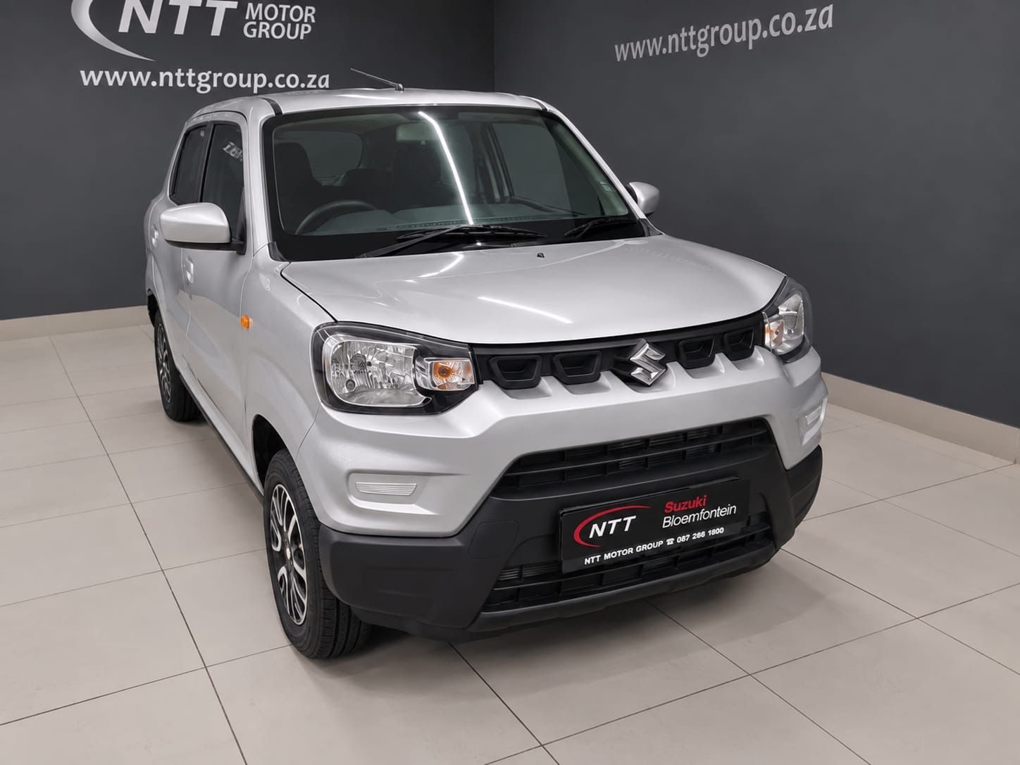 SUZUKI S-PRESSO 1.0 GL+ AMT for Sale in South Africa