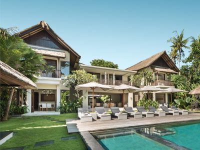 Seseh Beach Villa II