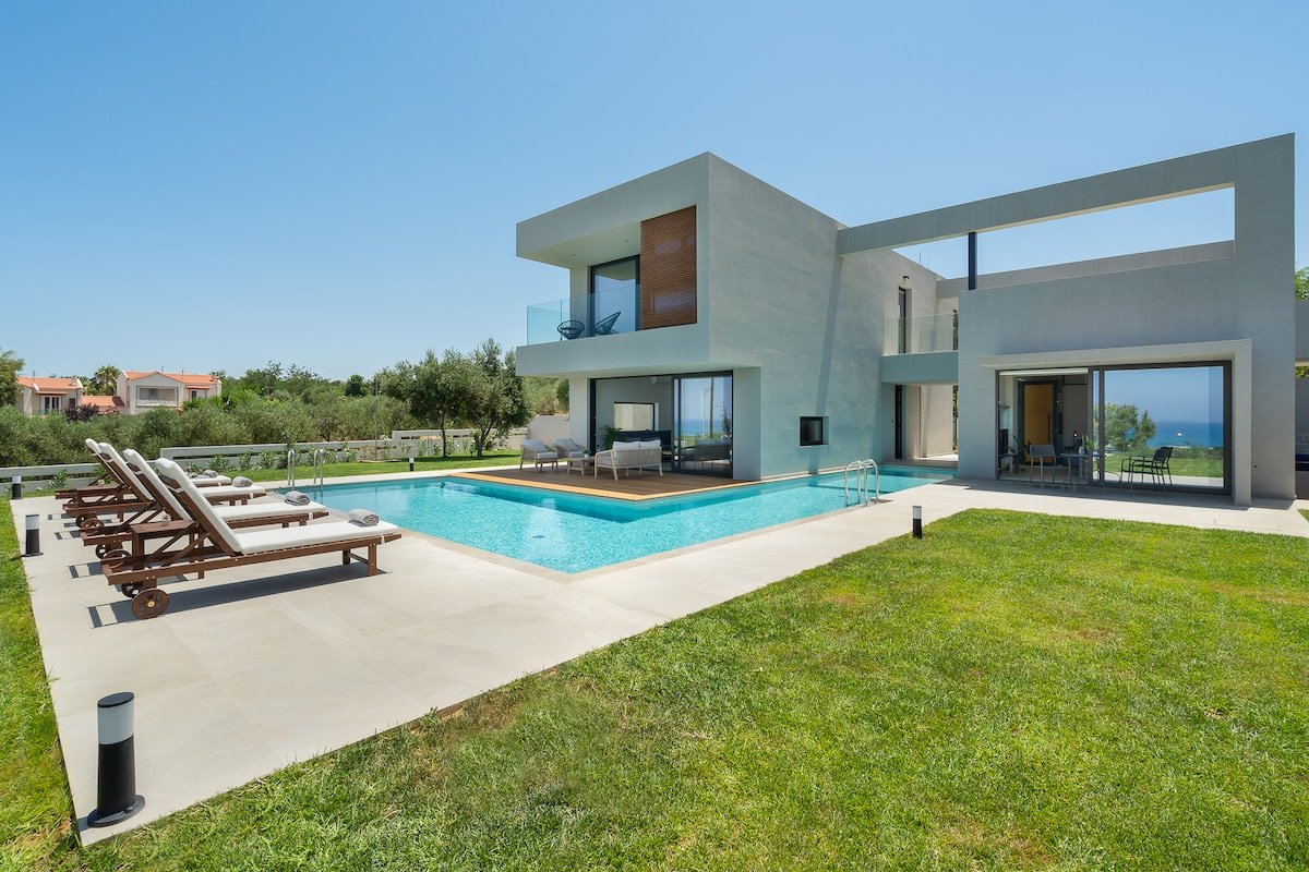 Avra Villa, Pirgos-Villas, Heated Pool, Sea View gallery image 2