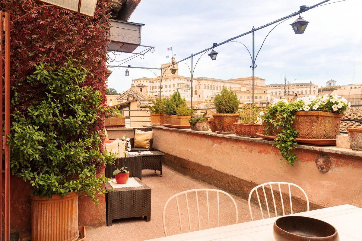 Principessa Trevi – La Dolce Vita with terrace