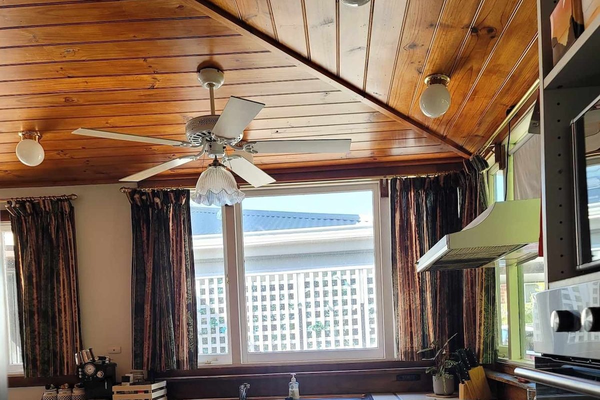 Fremantle Heritage Home by the Beach gallery image 5