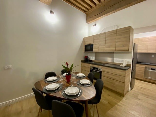 Classé 4* Presqu’ile Saint Nizier coeur de Lyon gallery image 5