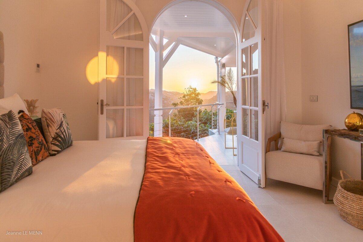 White Sun gallery image 5