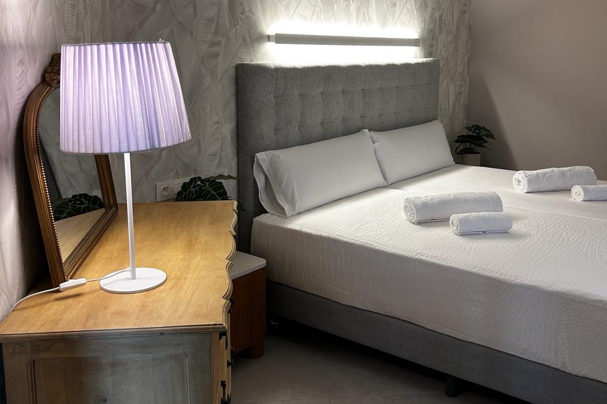 Valencia Apartamento Suite Lax gallery image 3