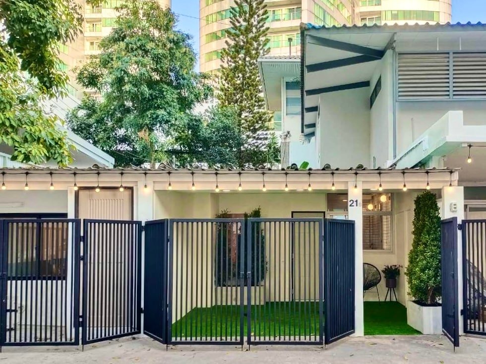 B1 l Townhouse Near BTS Asok gallery image 4