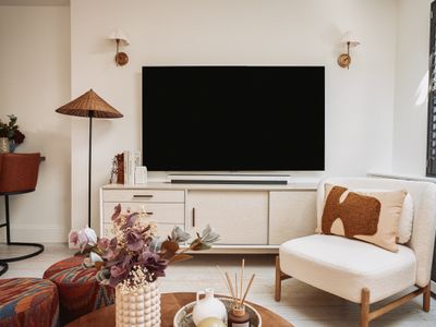 Elegant & Stylish Fulham Maisonette with Terrace