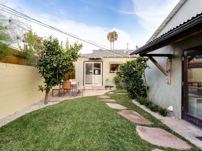 Mid-Century Bungalow w/ Private Yard- Venice Beach