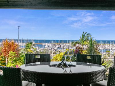 180° Harbour View Luxury Home – The Boat House