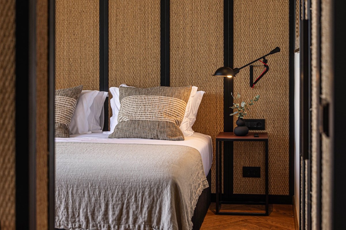 Beachfront, Gym, Sauna | Villa Atreeum Excelsior gallery image 2