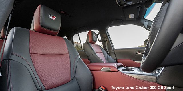 TOYOTA LANDCRUISER 300 V6 3.5T GR-S - 18 