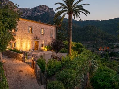 Deià Villa – Near Belmond La Residencia