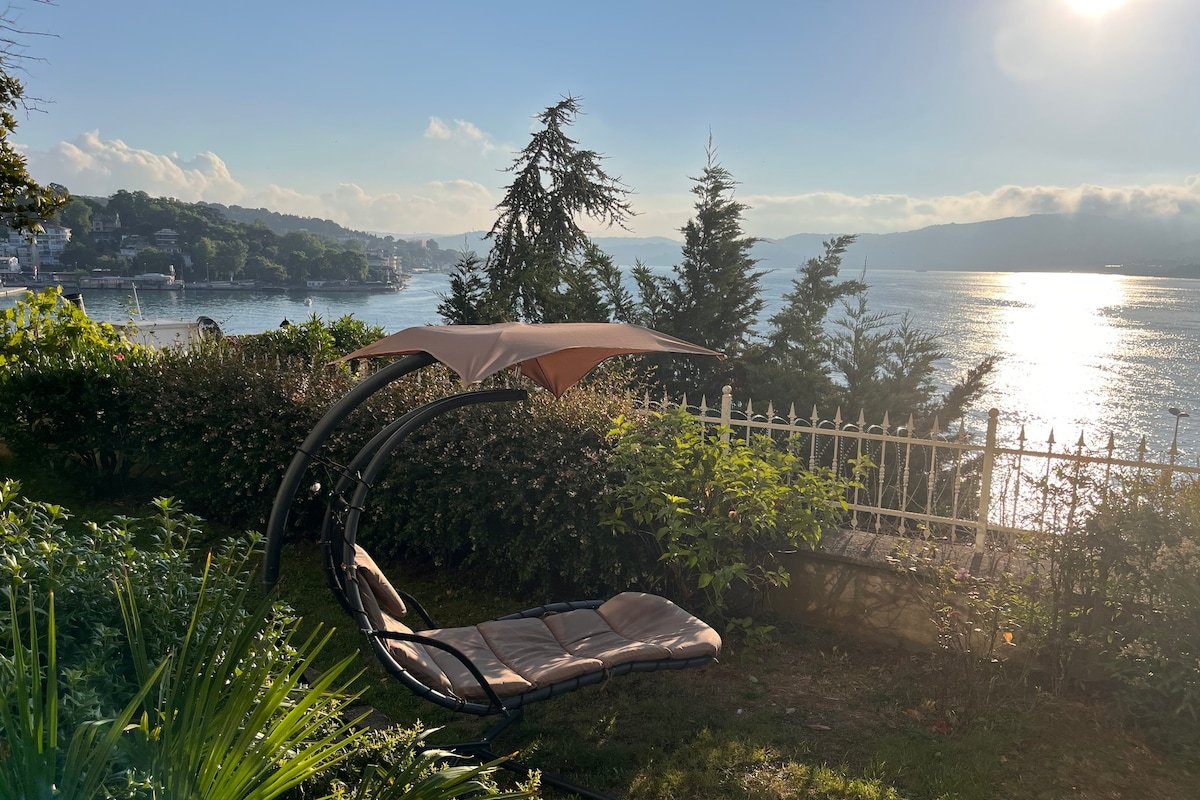 AMAZING APARTMENT 🧿 with stunning Bospurus views gallery image 2