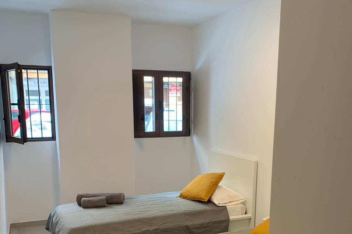 Vivienda en barrio de Ruzafa / 10 PAX y más gallery image 5