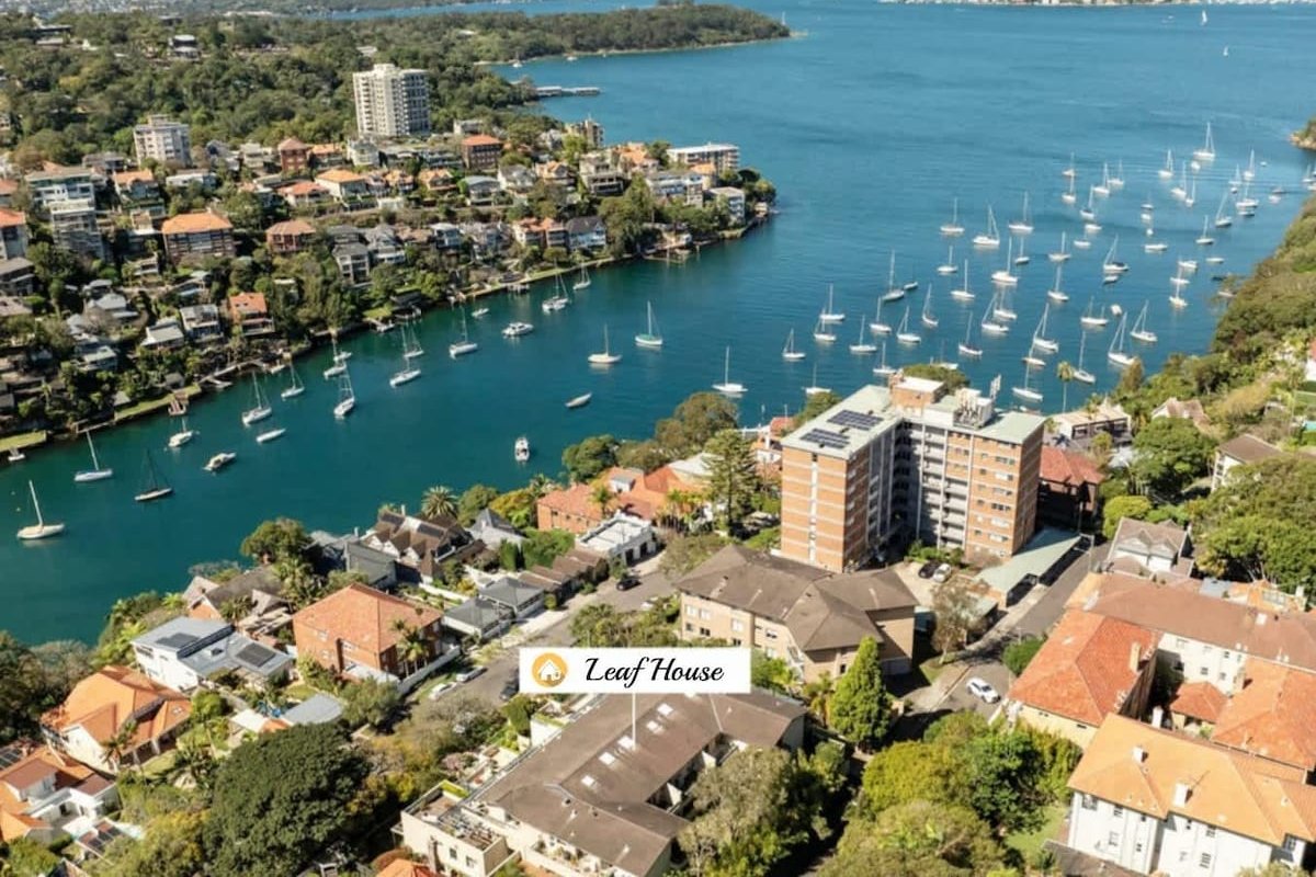 Sydney Cremorne Point Leafy Oasis Steps to Harbour gallery image 2