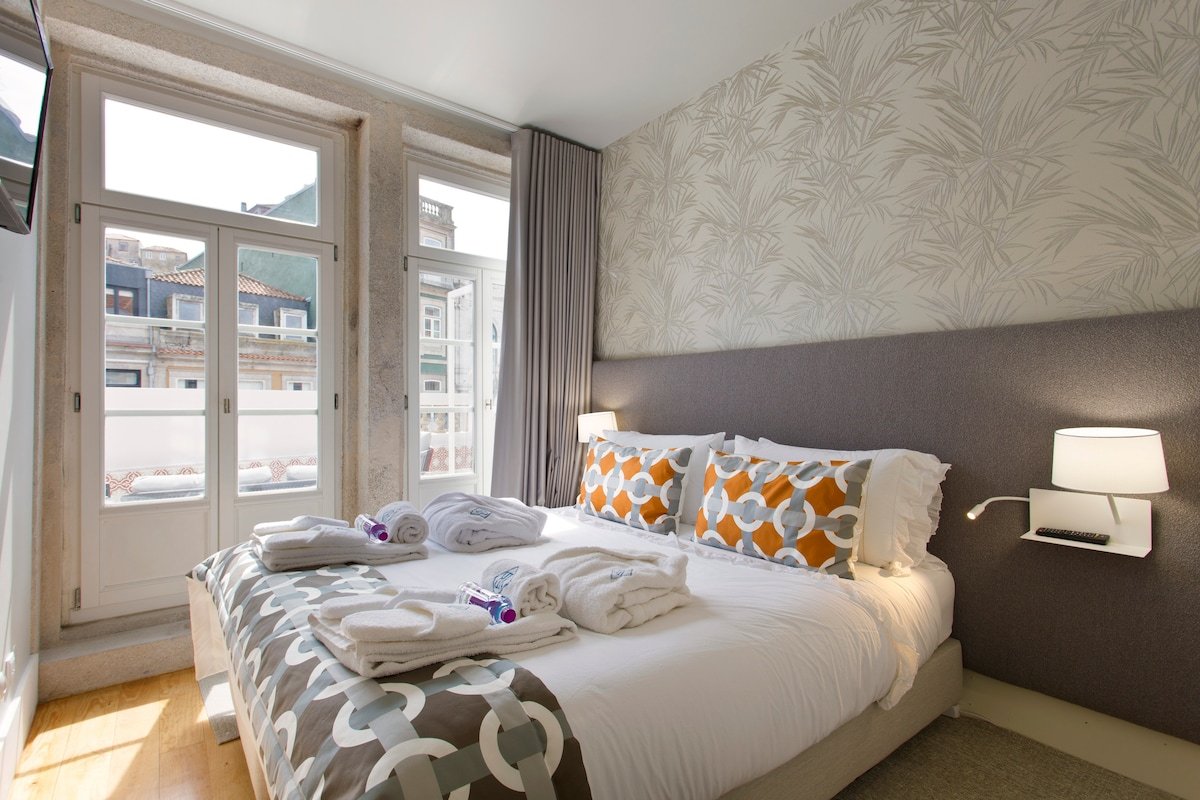 BOUTiQUE Rentals- P*O*R*T*O Ribeira gallery image 4