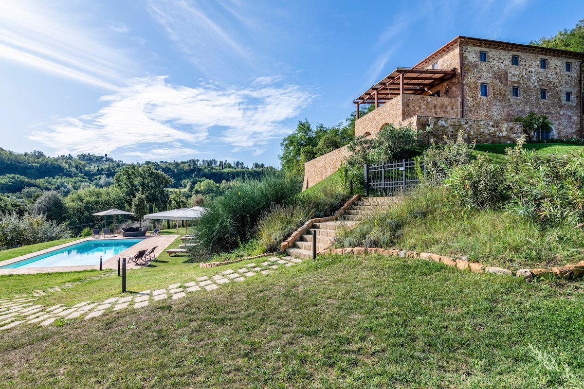 Distinta gallery image 3