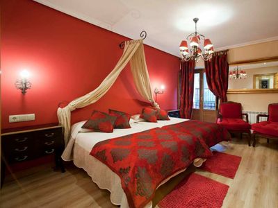 LEGADO DE UGARTE- CASA RURAL, CENTRO DE LAGUARDIA.