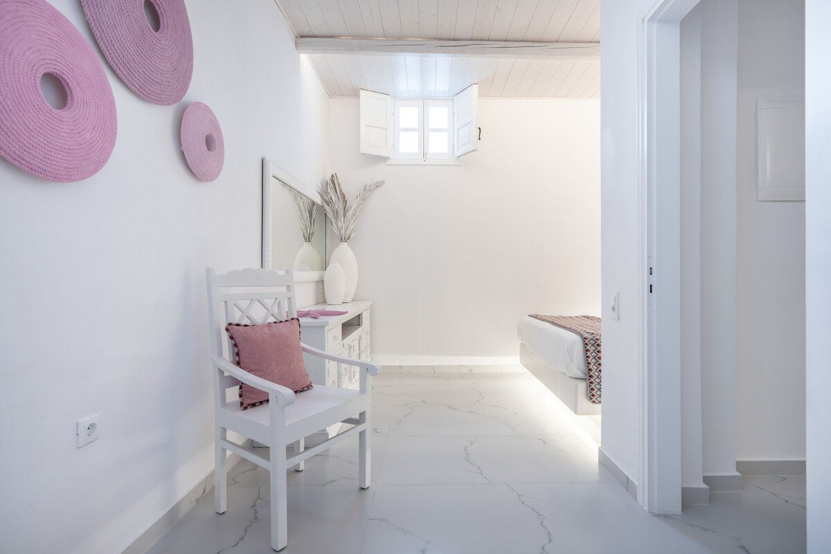 Topaz 2bd Sunset/Sea View Villa w Private HotTub gallery image 3