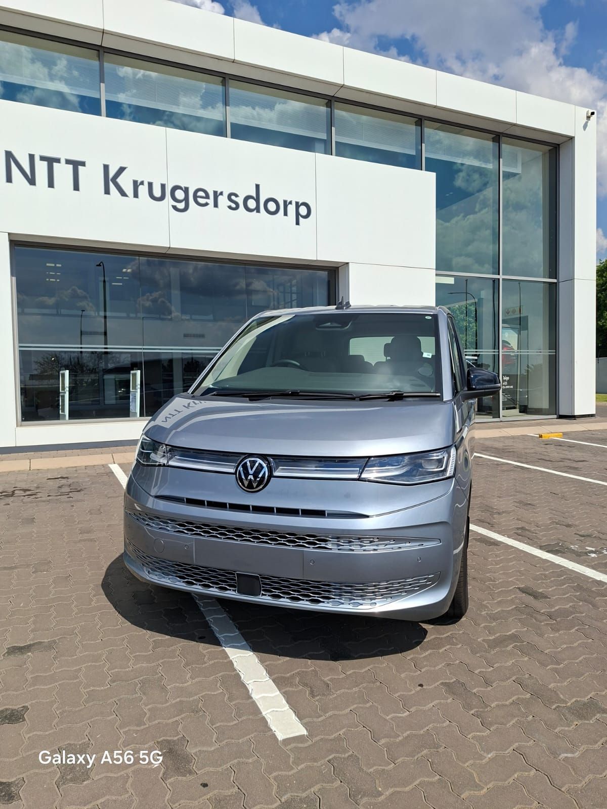 VOLKSWAGEN T7  CARAVELLE STYLE DSG 4MOT for Sale in South Africa