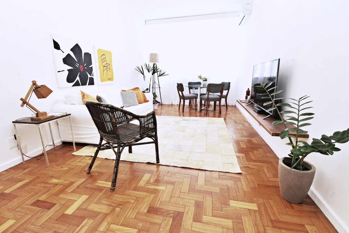 Leblon, av Cupertino, near beach with 24h doorman, gallery image 2